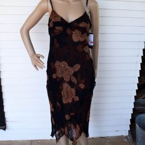 Petite Black & Orange dress / size 6 - NWT